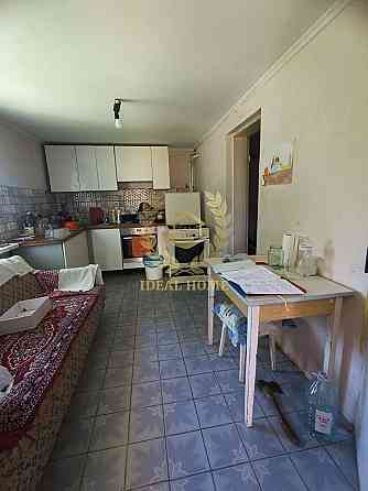 Продаж Будинок 3-кімнатний на 1-го Мая ул., 12 Hlevakha