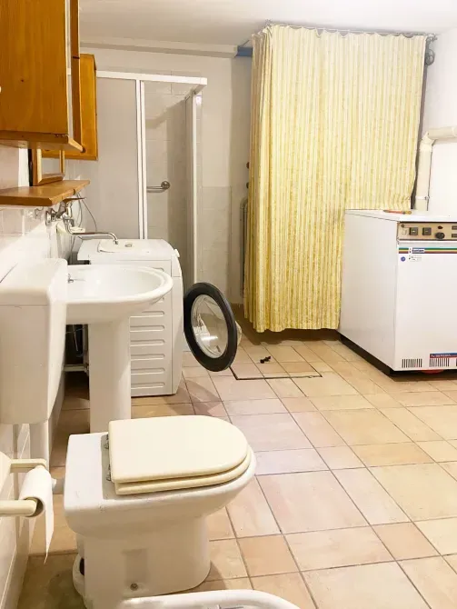 For sale 3-storey House with land 13 ares 180 sq.m 5 rooms at Via Eligio Porcu Venice - photo 8