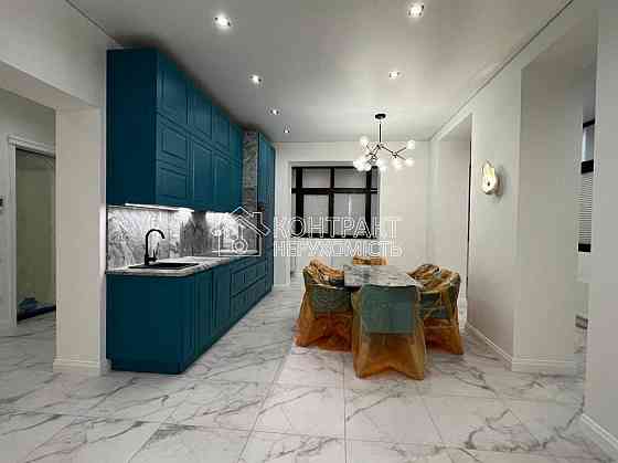 Продаж Квартира 4-кімнатна, 3/8 поверх на вул. Сумська Харків