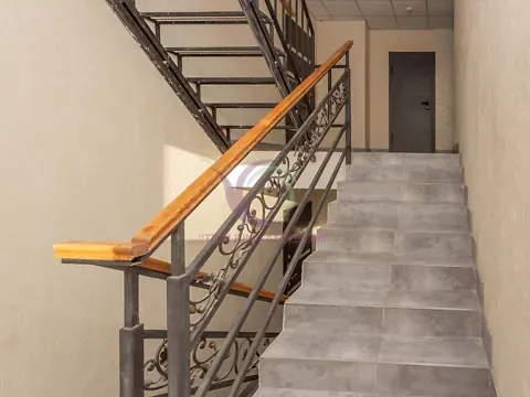 Продаж 3к Квартира 235 кв.м вул. Буковинська 6А Чернівці - фото 2