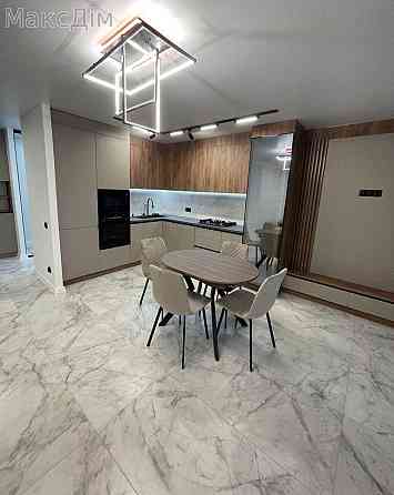 Продаж Будинок 2-кімнатний на Злуки пр. Тернопіль