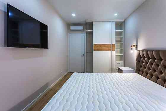 Оренда Квартира 2-кімнатна, 23/25 поверх на ул. Евгения Сверстюка, 6а Київ