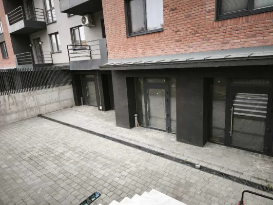 Здається Приміщення в житловому будинку площа 125 кв.м Ужгород Тлехаса 19 Ужгород