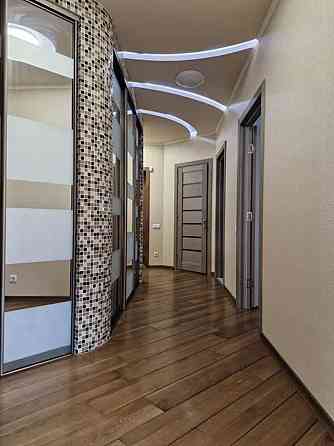 Оренда Квартира 2-кімнатна, 7/14 поверх на Юлії Здановської, 46/1 Киев