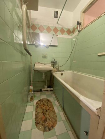 Продам двухкомнатную квартиру на Щорса. Odessa