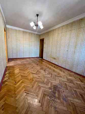 Продаж Квартира 3-кімнатна, 5/5 поверх на Соборності, 7 Киев