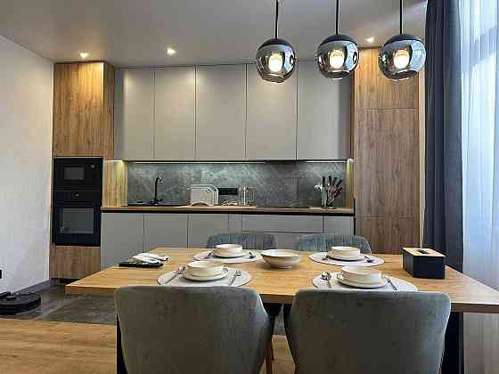 Продаж Квартира 2-кімнатна, 5/16 поверх на Олександра Олеся вул., д. 9 Kiev