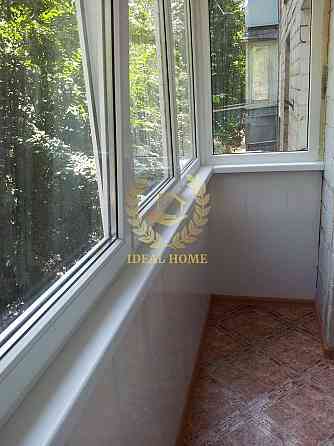 Продаж Квартира 1-кімнатна, 2/5 поверх на Соборности пр-т, 5А Kiev