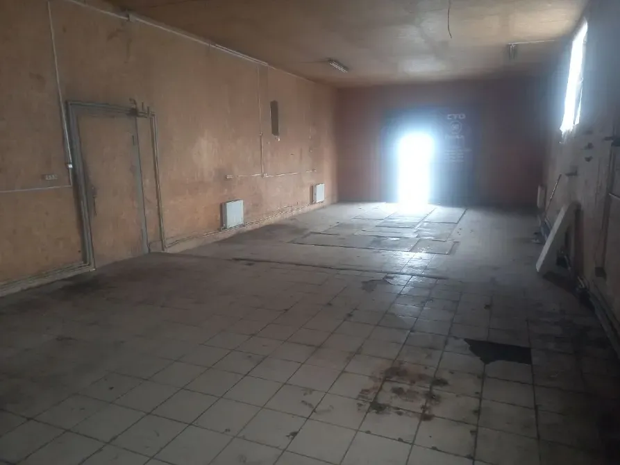 For rent Warehouse / Hangar area 100 sq.m  Dnipro Пр Богдана Хмельницького Dnipro - photo 6