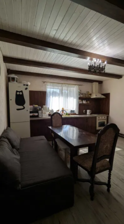 Продам зимний 2-х этажный дом с прудом с.Светлое (Свитанок, Новые дачи) Світле