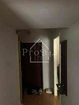 Продаж Квартира 1-кімнатна, 2/9 поверх на Миколи Мурашка вул., 6 Киев