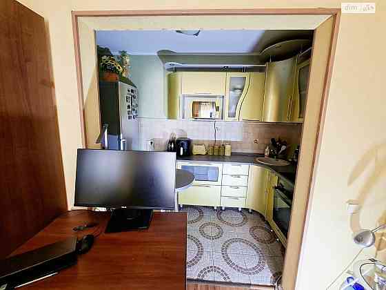 Продаж Квартира 1-кімнатна, 12/15 поверх на Ернста Федора вул., д. 12 Kiev