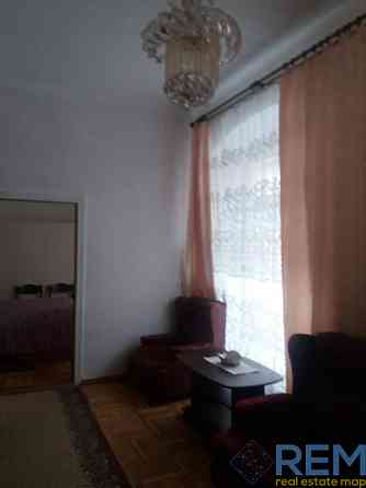 2-комнатная квартира на Дерибасовской угол Ришельевской Одесса