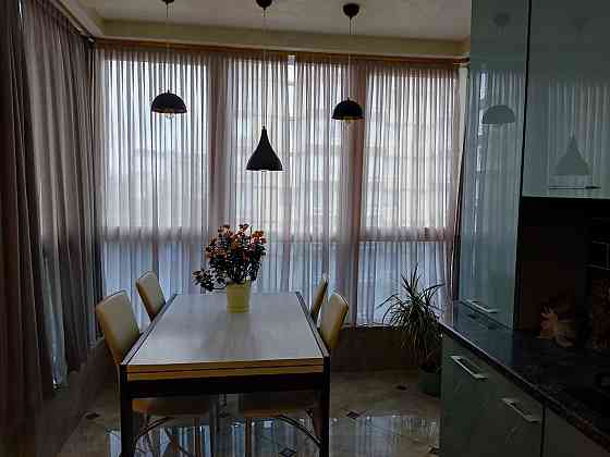 Продаж Квартира 3-кімнатна, 6/6 поверх на вул. Шевченка Тараса Львов