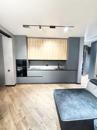 Оренда Квартира 1-кімнатна, 3/30 поверх на вул. Андрія Верхогляда, 14а Kiev