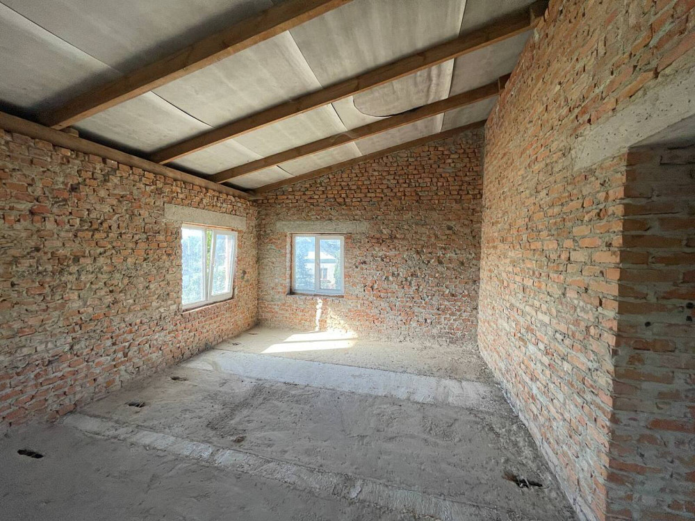 Продаж великого будинку у передмісті Тернополя  - фото 11