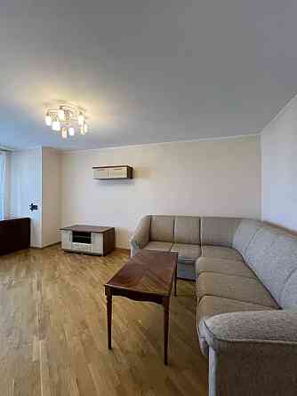 Оренда Квартира 3-кімнатна, 11/15 поверх на Смілянська, 10/31 Київ