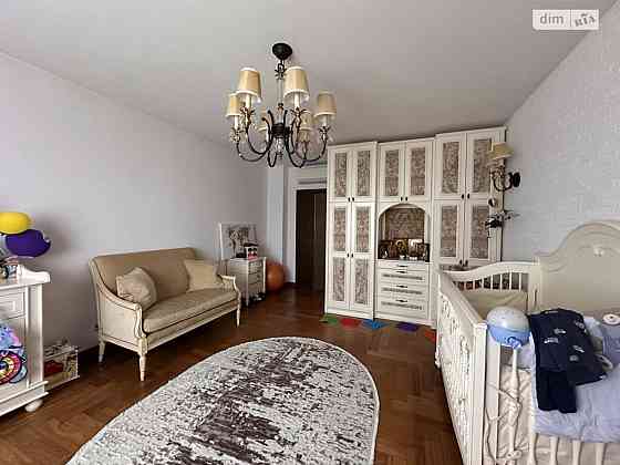 Продаж Квартира 3-кімнатна, 22/25 поверх на Петра Григоренка, 23 Київ