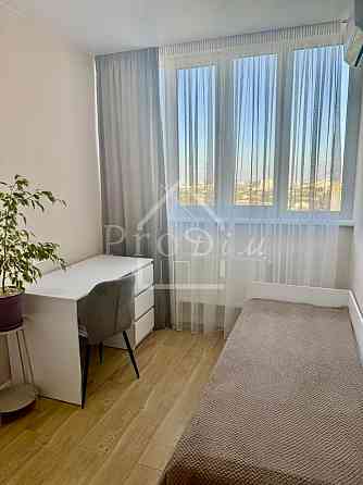 Продаж 2к квартира ЖК Південний квартал Сімї Стешенків 9 Kiev