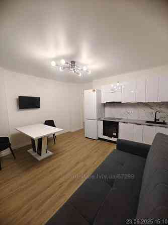 Продаж 1к Квартира 48 кв.м Роксоляни, 151 Львів