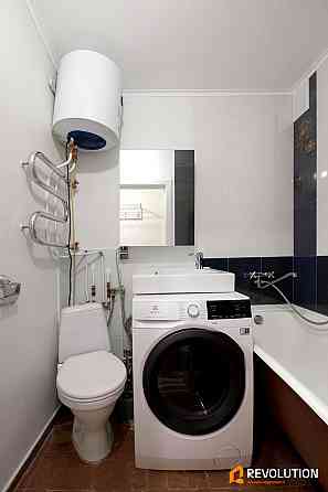 Оренда Квартира 1-кімнатна, 5/6 поверх на Пост-Волинський, 2/103 Киев