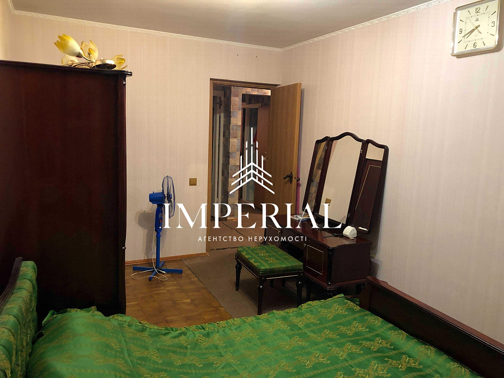 Продаж 3к Квартира 71 кв.м Свободи вул. Київ - фото 2