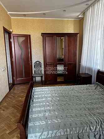 Оренда Квартира 3-кімнатна, 3/5 поверх на вул. Победителей Kharkiv