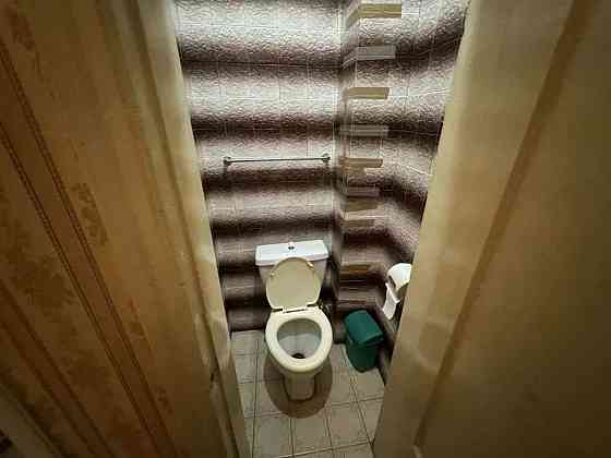 Оренда Квартира 3-кімнатна, 4/4 поверх на ул. Шелковичная Киев