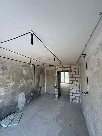 Продаж Квартира 3-кімнатна, 8/9 поверх на Вершигори Петра вул., д. 8 Kiev