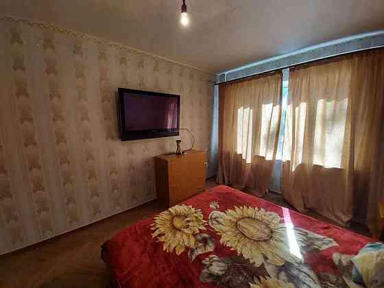 Оренда Квартира 2-кімнатна, 3/5 поверх на ул. Александра Довженко, 8 Київ