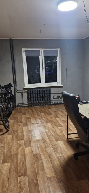 Продаж Квартира 3-кімнатна, 21/25 поверх на Урловская ул. Киев - изображение 1