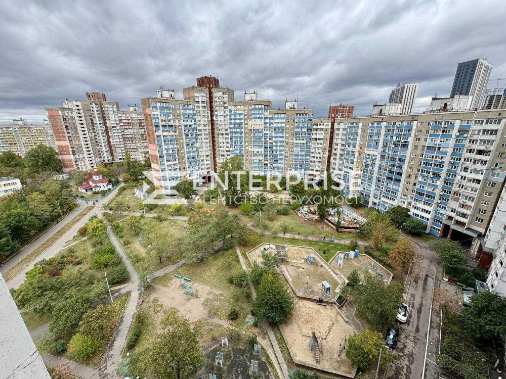 Продаж 3к квартири 72 кв. м Київ - фото 13