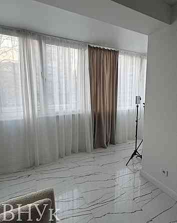 Продаж Квартира 2-кімнатна, 2/10 поверх на вул. Миру Ternopil'