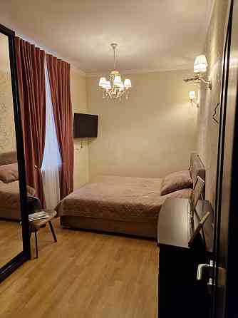 Продаж Квартира 2-кімнатна, 1/4 поверх на Метробудівська вул., д. 13/10 Київ