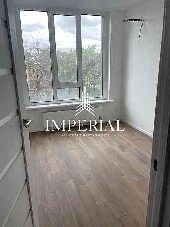 Продаж 1к Квартира 33.8 кв.м Стуса Василя вул. Киев