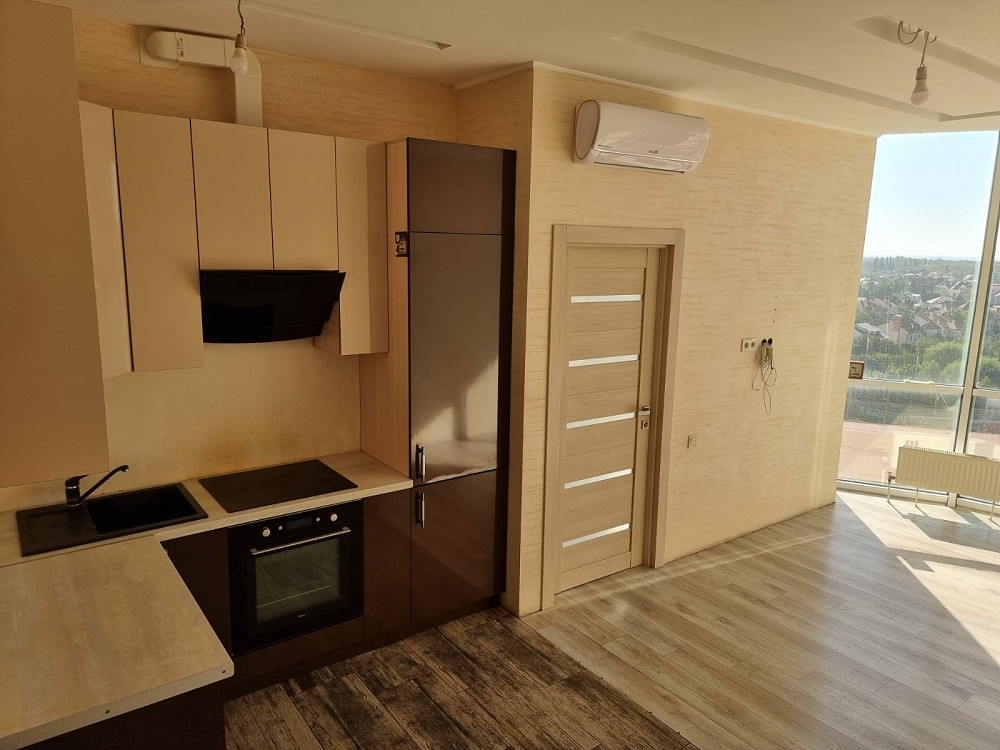 Продаж Квартира 1-кімнатна, 10/18 поверх на Жемчужная улица Одеса - фото 2