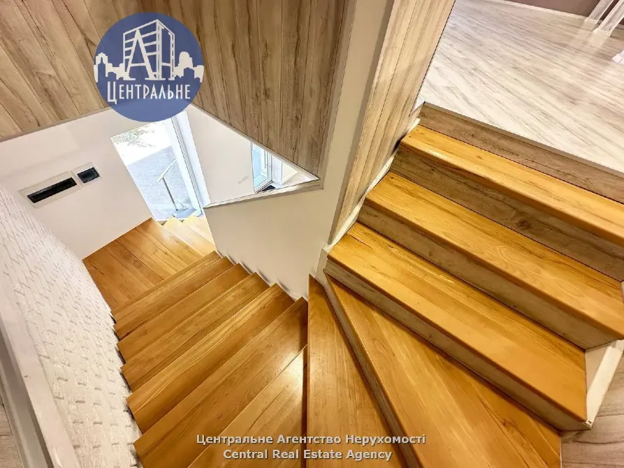 Продаж Окрема будівля / частина будівлі площа 170 кв.м на Героїв Майдану 66 Чернівці - фото 10