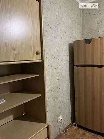 Оренда Квартира 2-кімнатна, 3/3 поверх на ул. Срибнокильская, 8 Киев