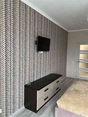 Оренда Квартира 1-кімнатна, 22/22 поверх на ул. Осокорская Київ