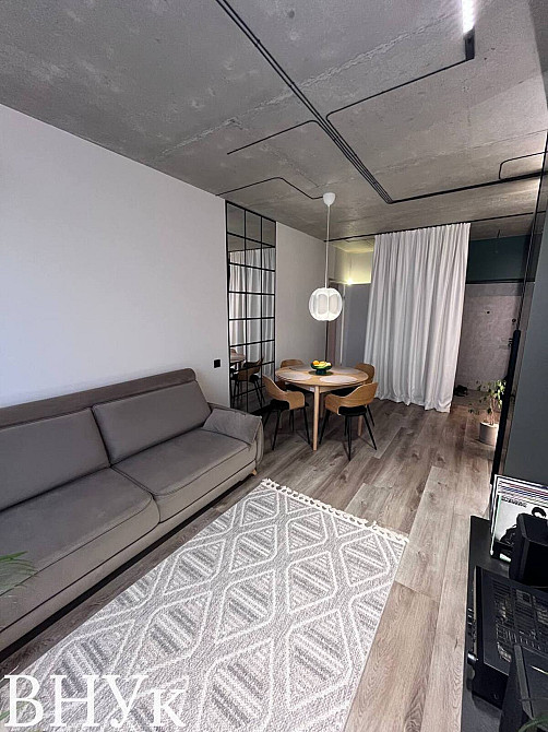 Продаж Квартира 3-кімнатна, 8/10 поверх на Руська Чернівці - фото 1