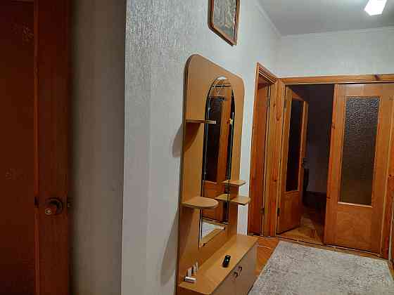 Оренда Квартира 2-кімнатна, 10/10 поверх на Дмитра Вишневецького б-р, 3 Тернопіль