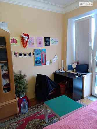 Продаж Квартира 3-кімнатна, 3/3 поверх на Пирогова Vinnytsya