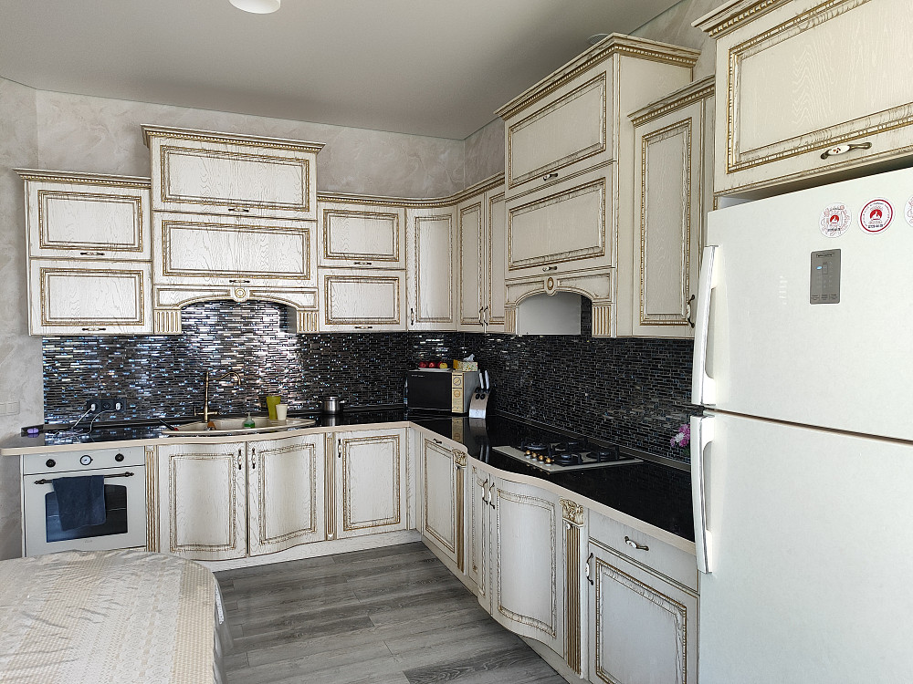 Продаётся новый,2х этажный  дом в с.Усатово. Усатове - фото 1