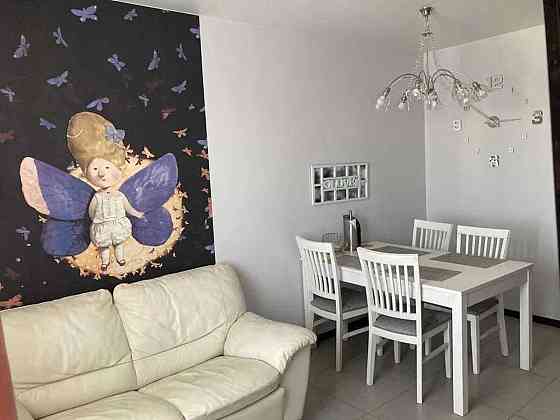 Оренда Квартира 3-кімнатна, 20/22 поверх на пр. Правды Киев