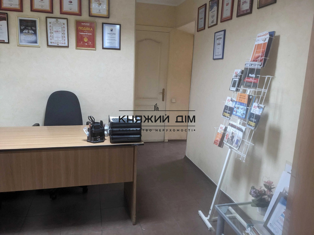 Продаж 3-кімнатної квартири на Лук'янівці. Можна під комерцію. № 21146445 Київ - фото 6