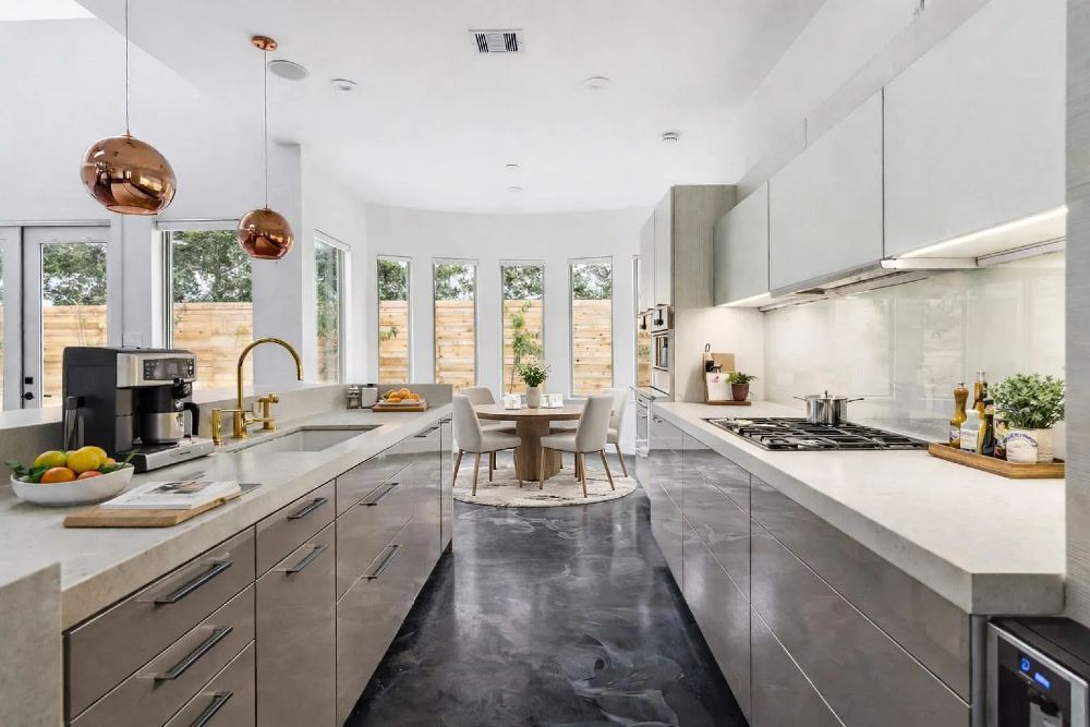 Будинок за кордоном 433 кв.м 6 кімн. 2-й поверх м. Х'юстон, Сполучені Штати на 3735 university boulvard Х'юстон - фото 3