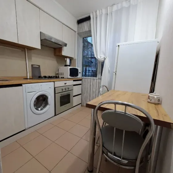 Продаж 2к Квартира 43.7 кв.м Артековская Дніпро