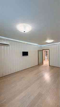 Продаж Квартира 3-кімнатна, 14/26 поверх на Кондратюка Юрія вул., д. 7 Kiev