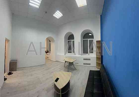 Оренда офісне приміщення на Володимирська вул., 42 приміщень - 2, поверх - 2/3 Київ