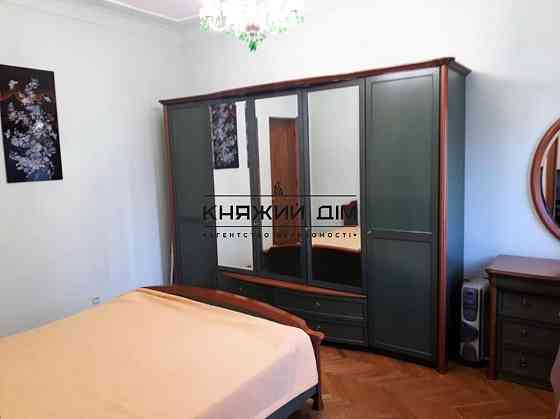 Оренда Квартира 3-кімнатна, 3/5 поверх на Дарвина ул. Kiev